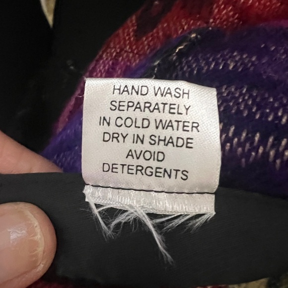 The Pyramid Collection Black Bright Floral Print Hooded Poncho Cape One Size - Picture 8 of 8